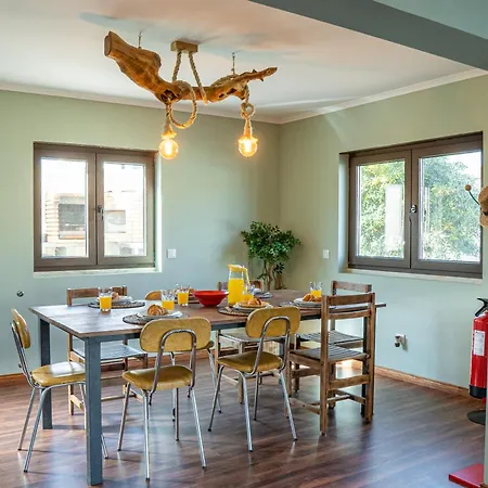 Palmeiras House -