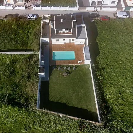 Palmeiras House -